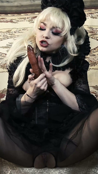 382 Rebeka Black Blonde Gothic Masturbation