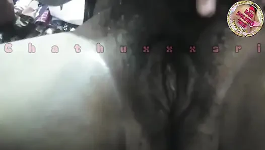 Kıllı amcığım ve sütlü göğüslerim