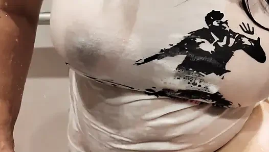 Wet T-shirt 2