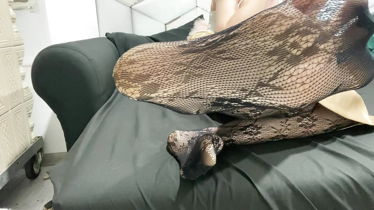 Stockings IGNORE You LONG LEGS