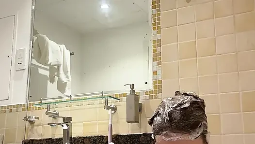 Fun in the Hotel Tube