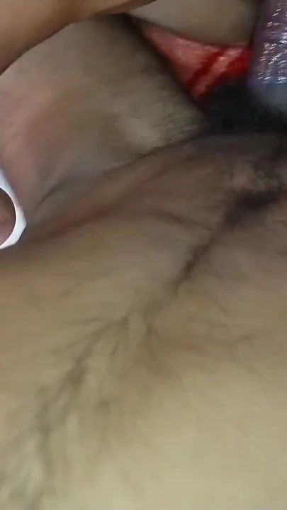 Showing a girl her thick cock in the train and then having sex in the OYO room, random girl fucked in the OYO room Hindi audio, train, xxx, porn, mms, sex | Clip 2