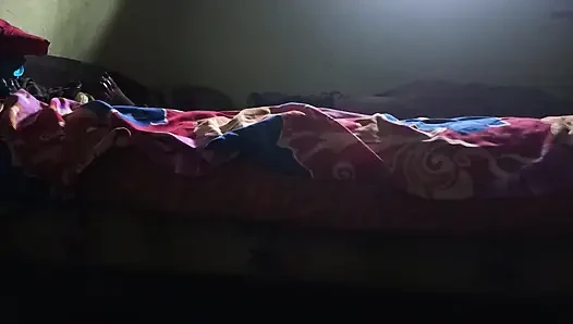 Видео траха бхабхи дези Pooja и деревенского шурина