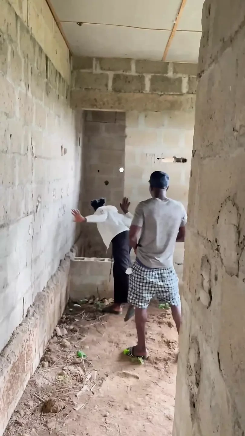 رجل زب أسود كبير يمارس الجنس الكبير علي