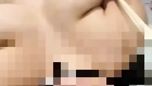 Riesige milchtitten werden von meinem dominanten gefickt