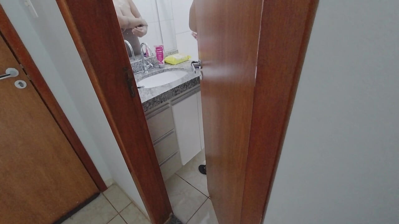 Camera on Hot Stepcousin in the Shower - I Can’t Wait to Fuck Her