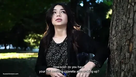 Zarina ile sigara içme röportajı
