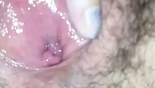 Super fast orgasm and the pussy gets so wet