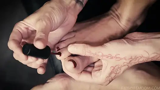 Nasty Foot Lover's Cum Eating Countdown Featuring Kell Fire