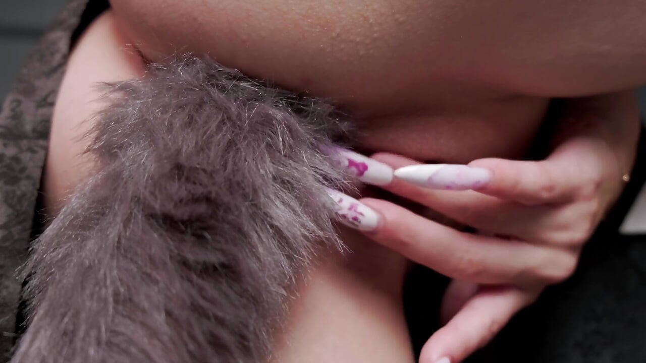 Solo Japanese Nymphomaniac. the Legend of the Wolf. DP/pov