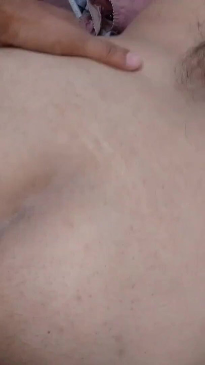 Desi Indian Bhabhi deliberately took off her clothes in front of the bra seller | Clip 2