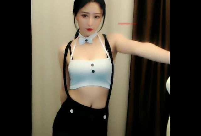Anchor goddess   Pretty