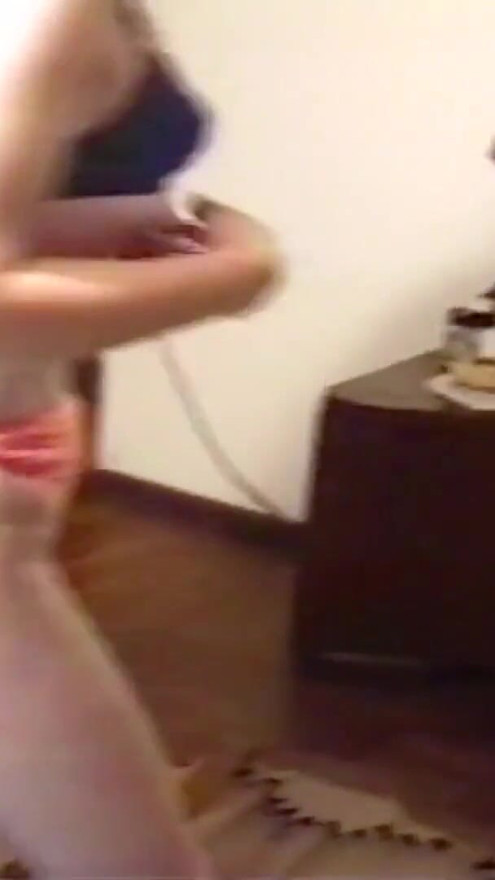 I always loved showing off my big ass and seeing how I get cocks rock hard. | Clip 1