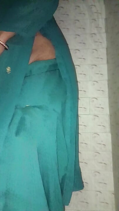 Desi hot india bhabhi gharelu