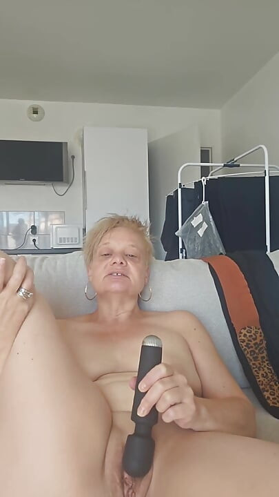 A Hot Solo Moment with a Guaranteed Orgasm