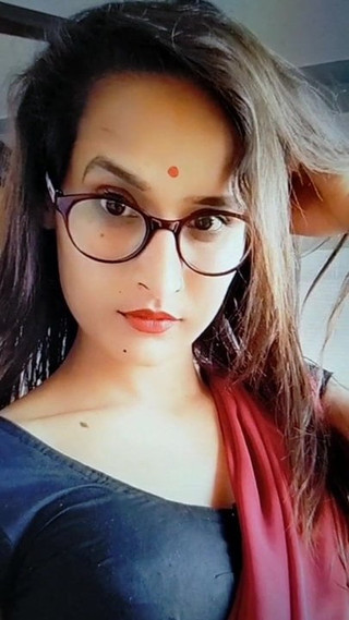 Friend request#14 Neelam bhabhi Sexy slut