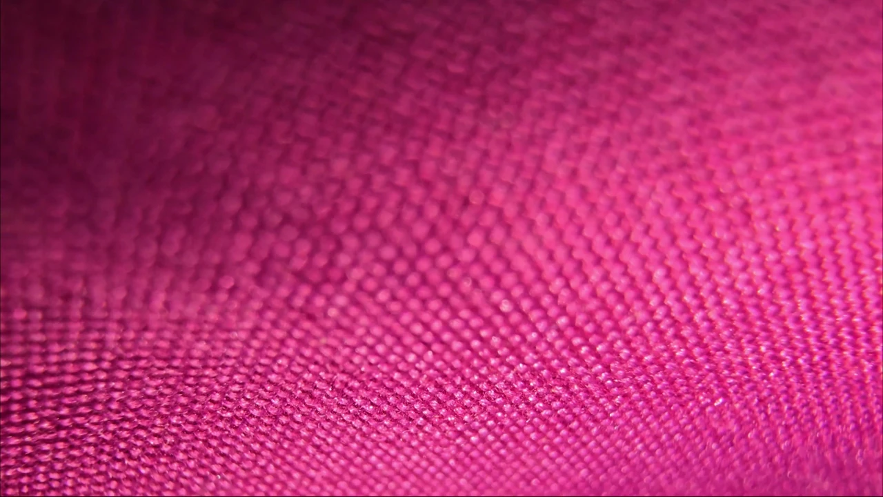 PEMBE VAJINALı BEBEK ÜVEY BABASıNıN YARAĞıNı YIYOR