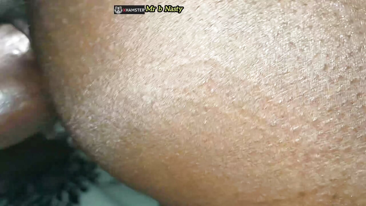I SHOWED HER MY DICK AND SHE COULDN'T RESIST HAVING A TASTE