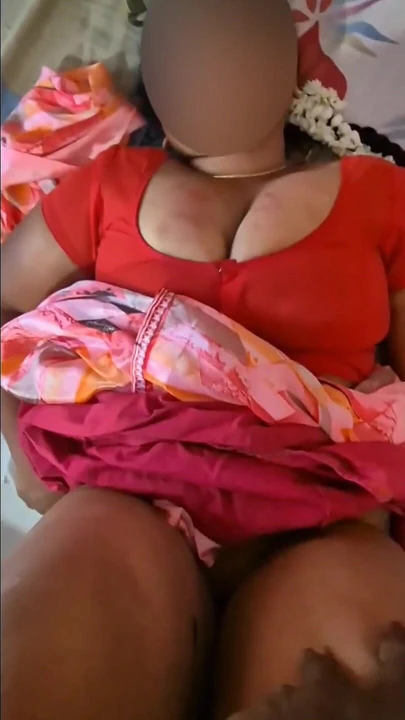 Captivating moment from "Desi Aunty Sreejaa in sexy blouse saree big melons hard fucking"