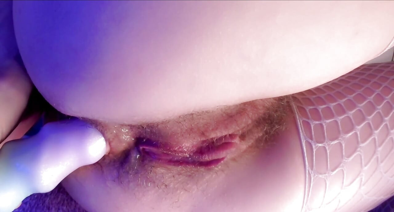 anal gape close up