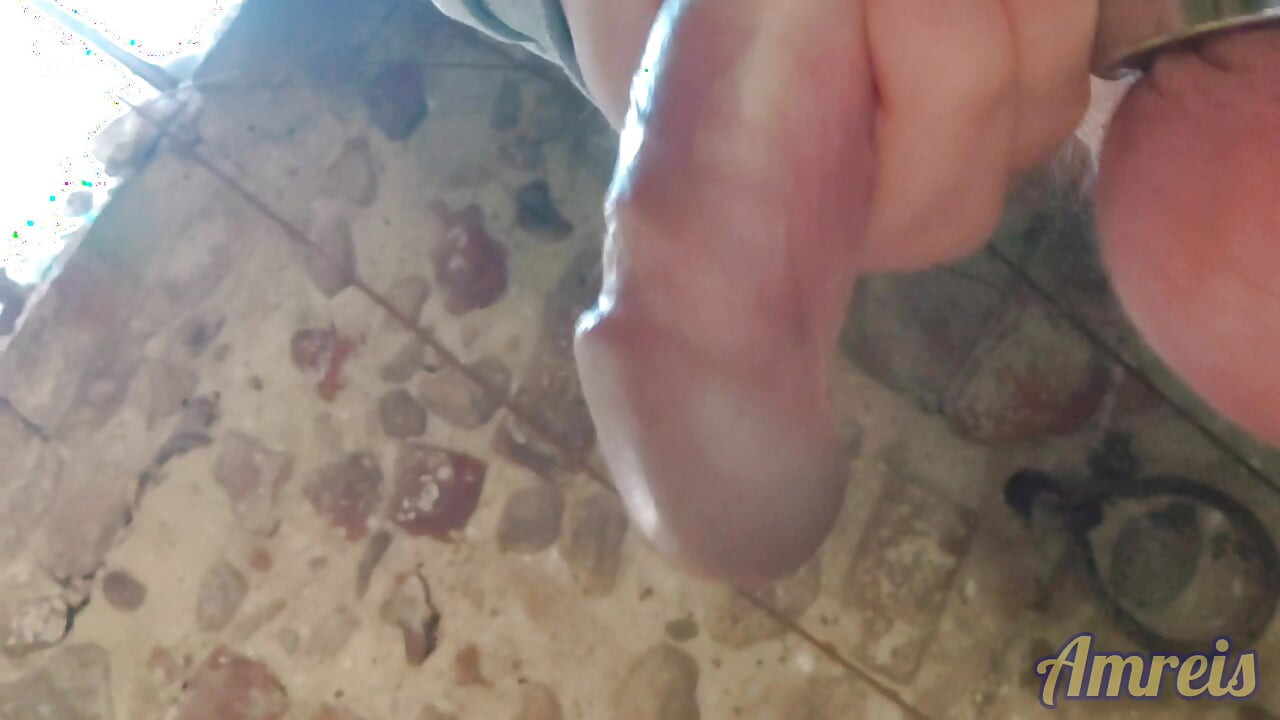 The hunt for a wank! Ball weight and masturbation in an abandoned building!