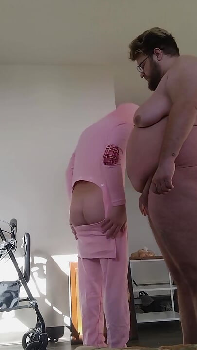 Transwoman Otwierająca jednoczęściowy różowy królik piżama Body (z Button-up Buttflap) Przeglądarka prezent