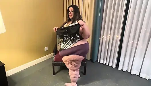 Surga montok: gaun hotel dan 2