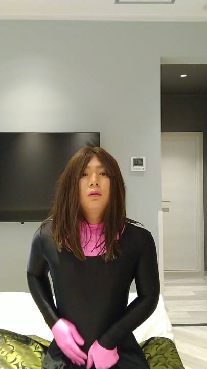 Japanese zentai masturbate crossdresses | Clip 1