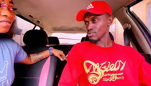 Nollyporn Uglygalz'i Nijeryalı yıldızıyla sikiyor