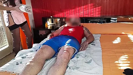 Ekstra ödeyerek masözun götünü kırdım