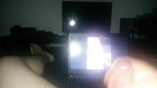 Masturbandosi con Zara Larsson