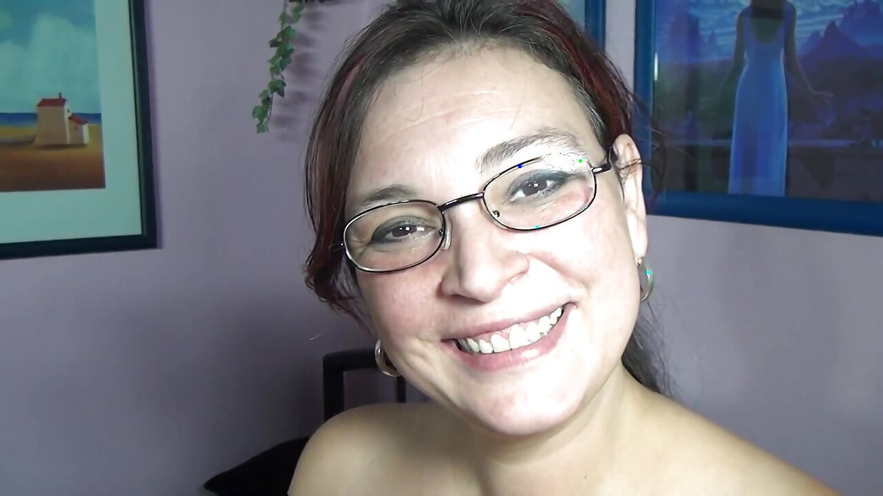 Voleo bi da vidi svoju ženu kako ima seks sa drugom ženom