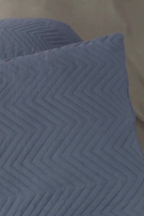 Azgınım, beni çok zengin sikecek eski sevgilimi arıyorum