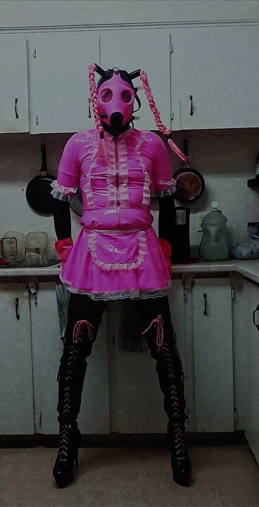 Sissy Maid Cleaning Short