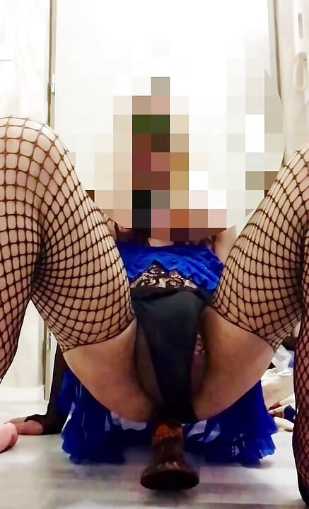 Voliv.Tv big dildo anal 30 cm