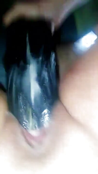 Grande dildo preto duplo