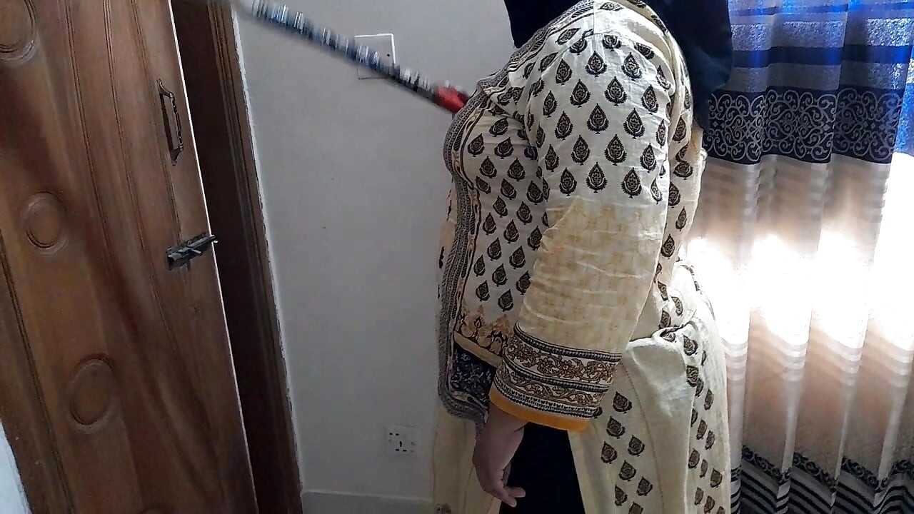 Indian Maid Fucked by Boss While Sweeping Office - Big Ass Creampie