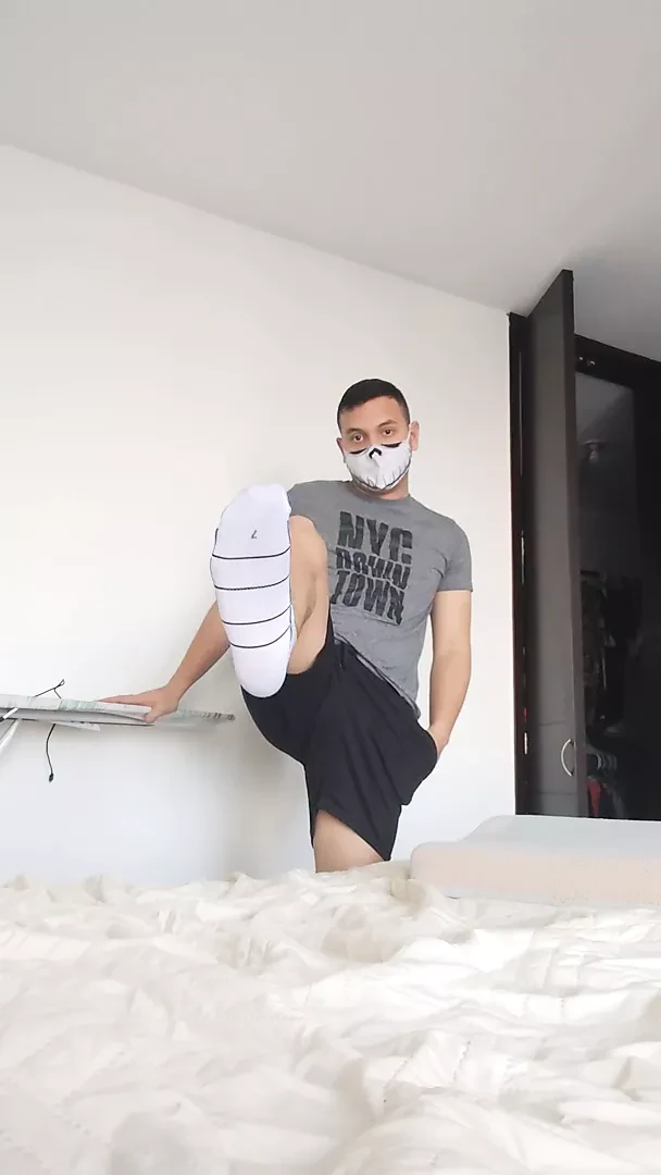 Male feet worship #5