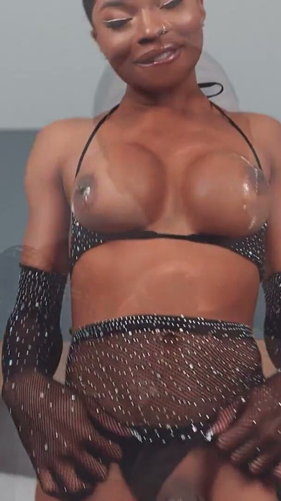 Bobstgirls - lika dafreaka de arriba a abajo, perfección total | Clip 1
