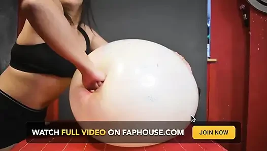 Squish and Fisting Big 24 Marbled Balloon - Bunny Looner