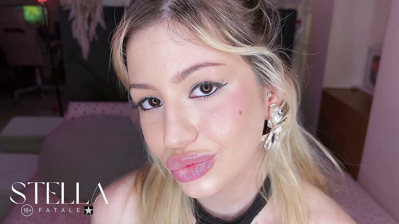 Glossy Lips Tease  drool Over My Shiny Wet Lips