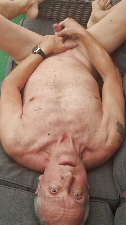 EXHIBITIONIST DADDY ANAL TOY JERKING SEXSHOW CUMSHOT