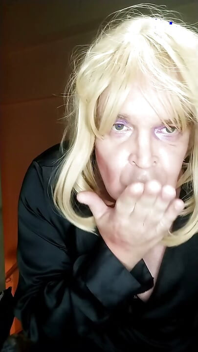 Partea 3 - BBW TV discută despre anii ei mulți în lumea BDSM și Kink