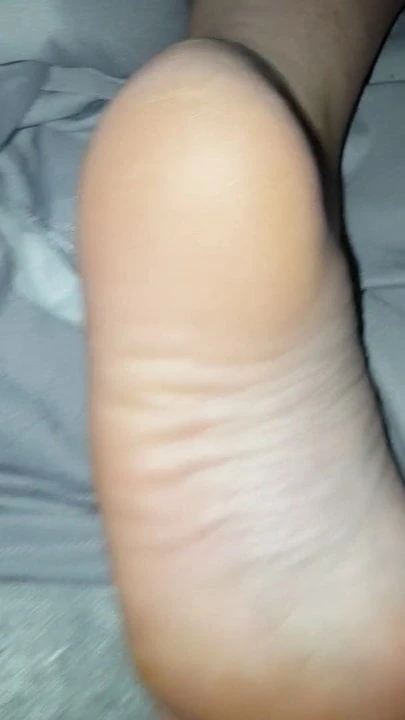 Dry wrinkled soles tease