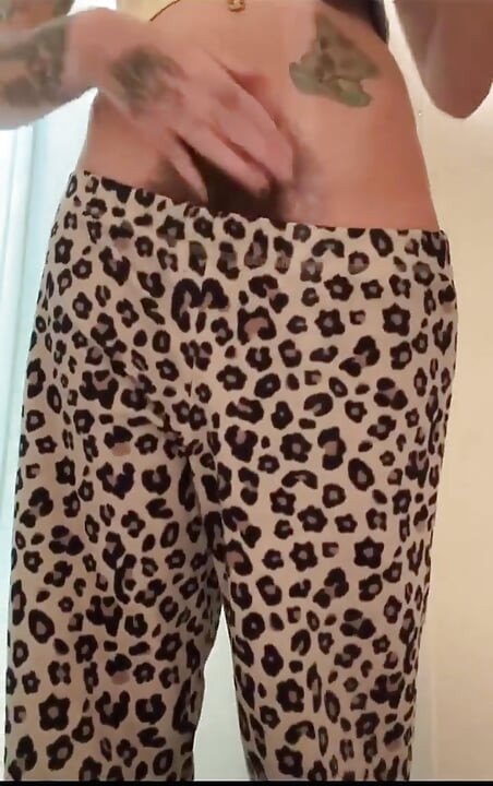 Pissing From the Back
