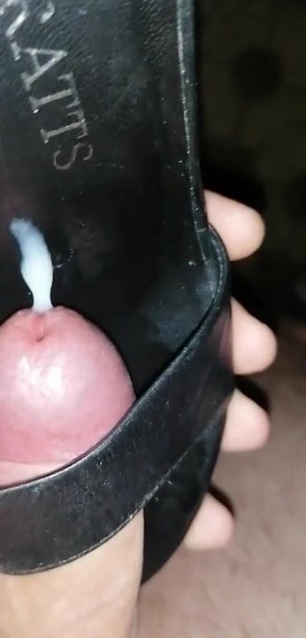 Black mule & Quick cum
