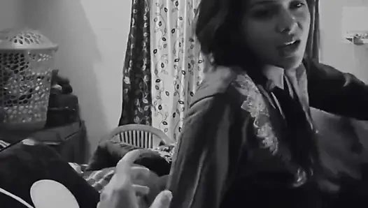 Indische desi bhabhi von liebhaber in der nacht gefickt