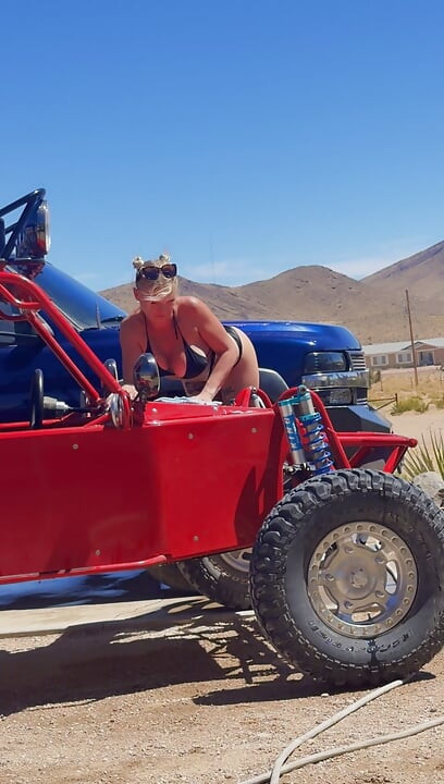 Cum wash the sand rail with me