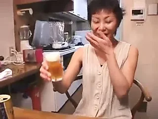 伟大的亚洲奶奶