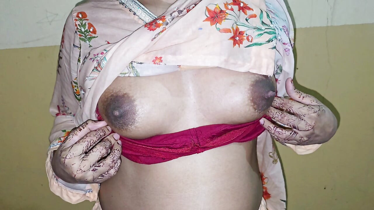 Pakistani Horny House Maid